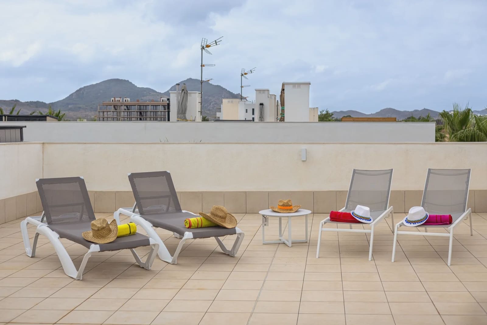 3 soveværelse Lejlighed til salg i Mar de Cristal med swimmingpool garage - € 299.000 (Ref: 9980124)