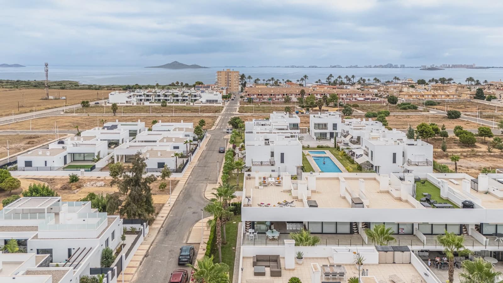 3 soveværelse Lejlighed til salg i Mar de Cristal med swimmingpool garage - € 299.000 (Ref: 9980124)