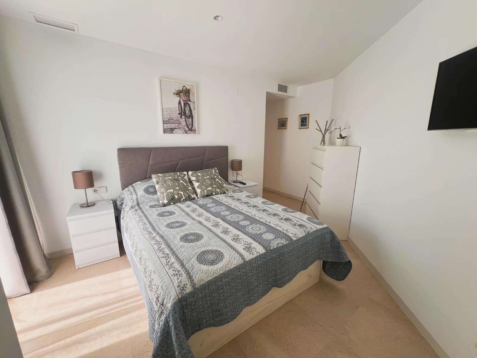 2 soveværelse Lejlighed til salg i Torrevieja med swimmingpool garage - € 310.000 (Ref: 9980126)