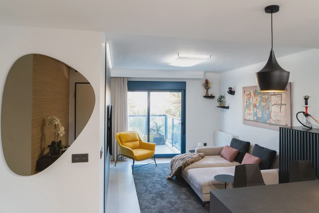 2 Zimmer Apartment zu verkaufen in La Veleta mit Pool - 273.000 € (Ref: 9980128)