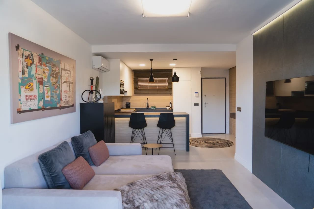 2 Zimmer Apartment zu verkaufen in La Veleta mit Pool - 273.000 € (Ref: 9980128)