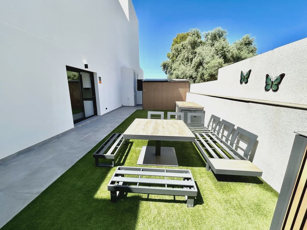 2 bedroom Villa for sale in Villamartin with pool garage - € 425,000 (Ref: 9980131)