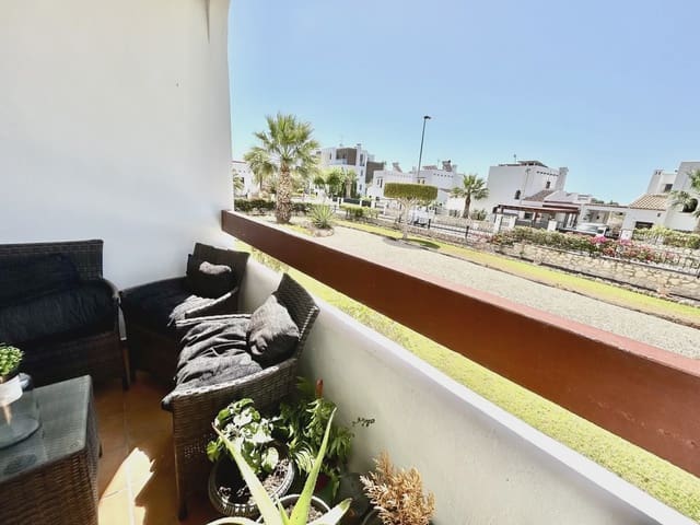 2 makuuhuone Huoneisto myytävänä paikassa Villamartin, Orihuela mukana uima-altaan 
autotalli - 189 000 € (Ref: 9980132)