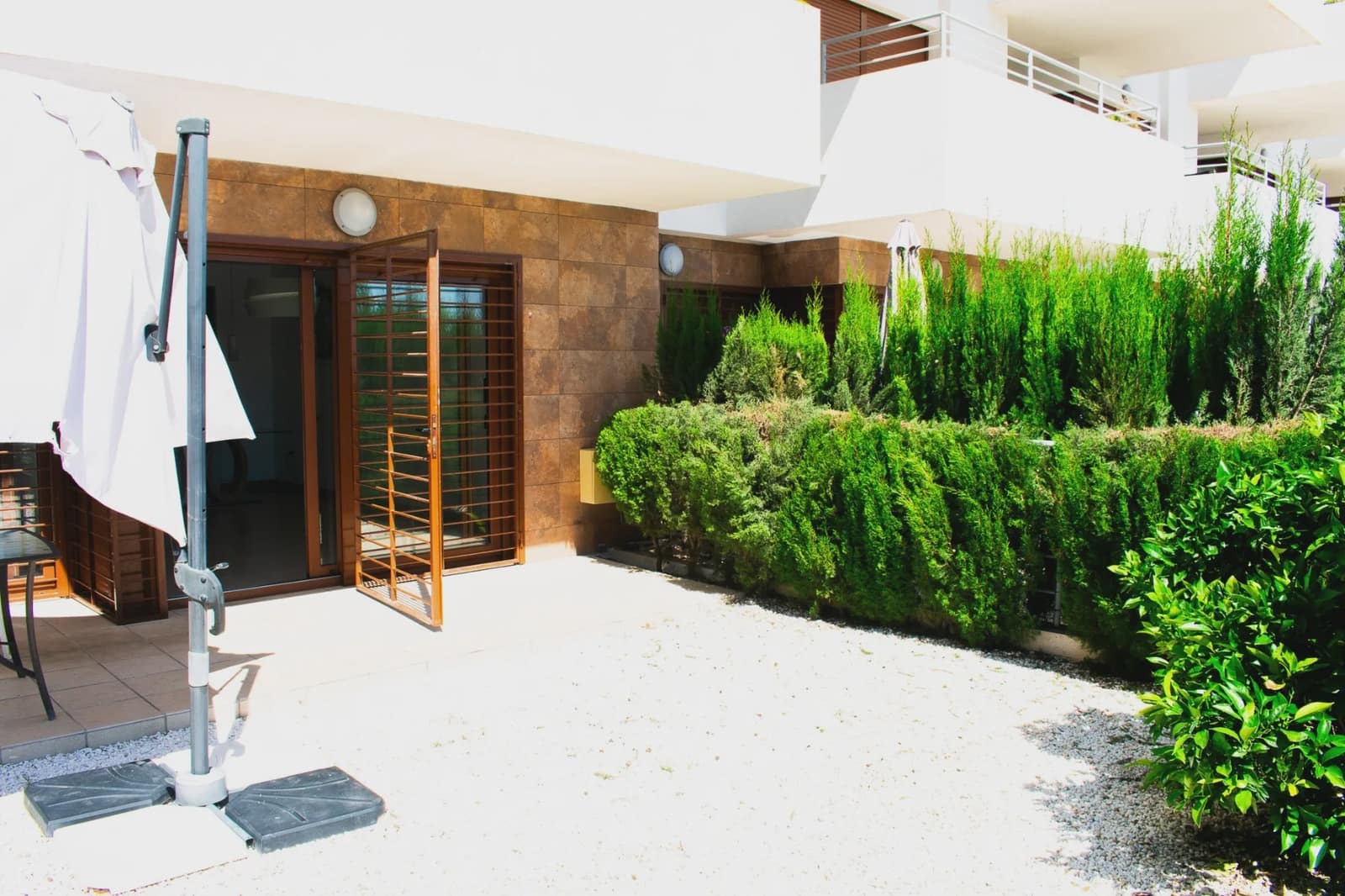 2 soveværelse Lejlighed til salg i Orihuela Costa med swimmingpool garage - € 246.000 (Ref: 9980135)