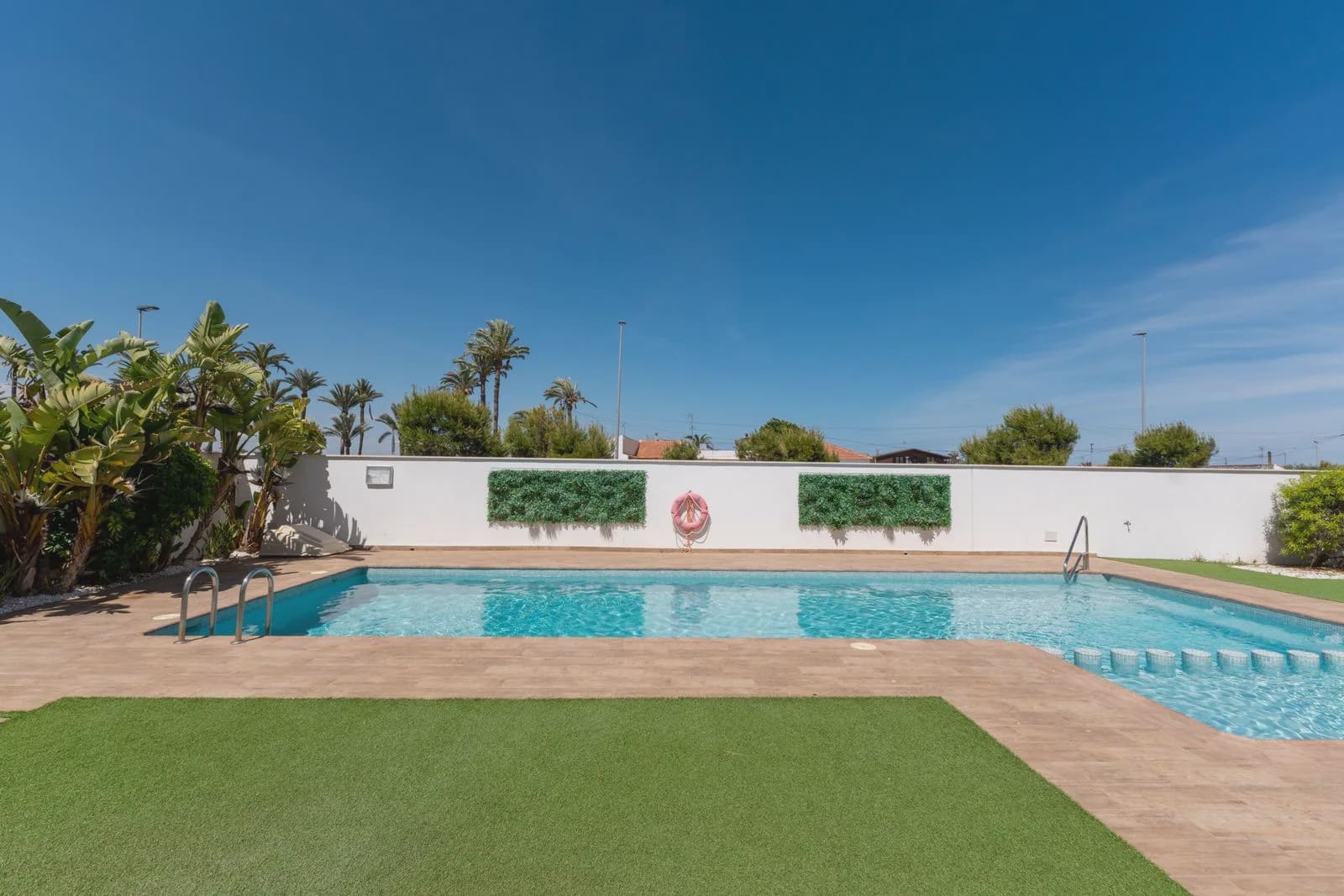 3 makuuhuone Huoneisto myytävänä paikassa San Pedro del Pinatar mukana uima-altaan - 269 900 € (Ref: 9983717)