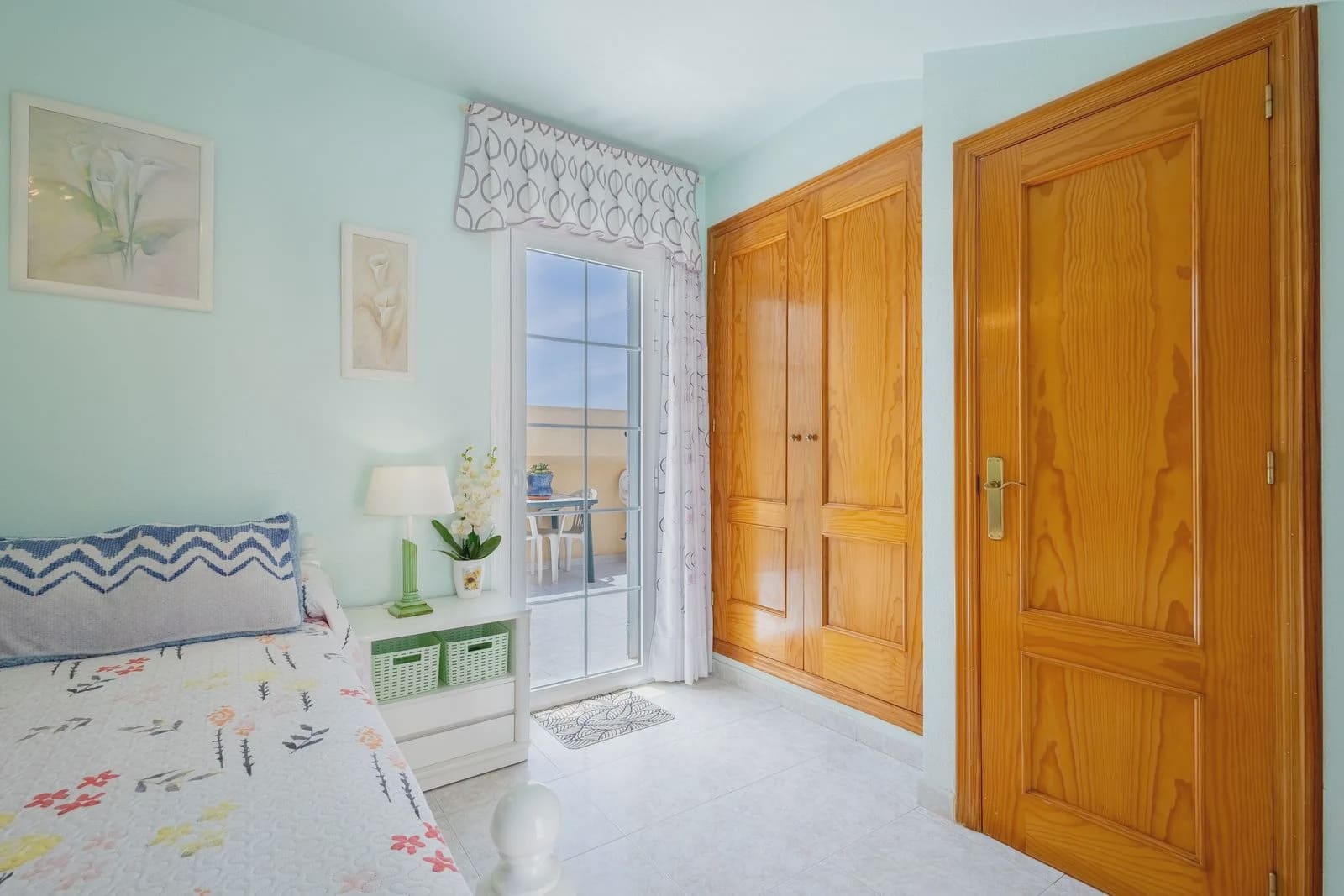 4 Zimmer Haus zu verkaufen in Torrevieja mit Pool - 320.000 € (Ref: 9983719)