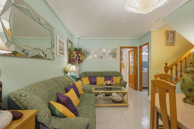 4 soveværelse Byhus til salg i Los Frutales, Torrevieja med swimmingpool - € 320.000 (Ref: 9983719)