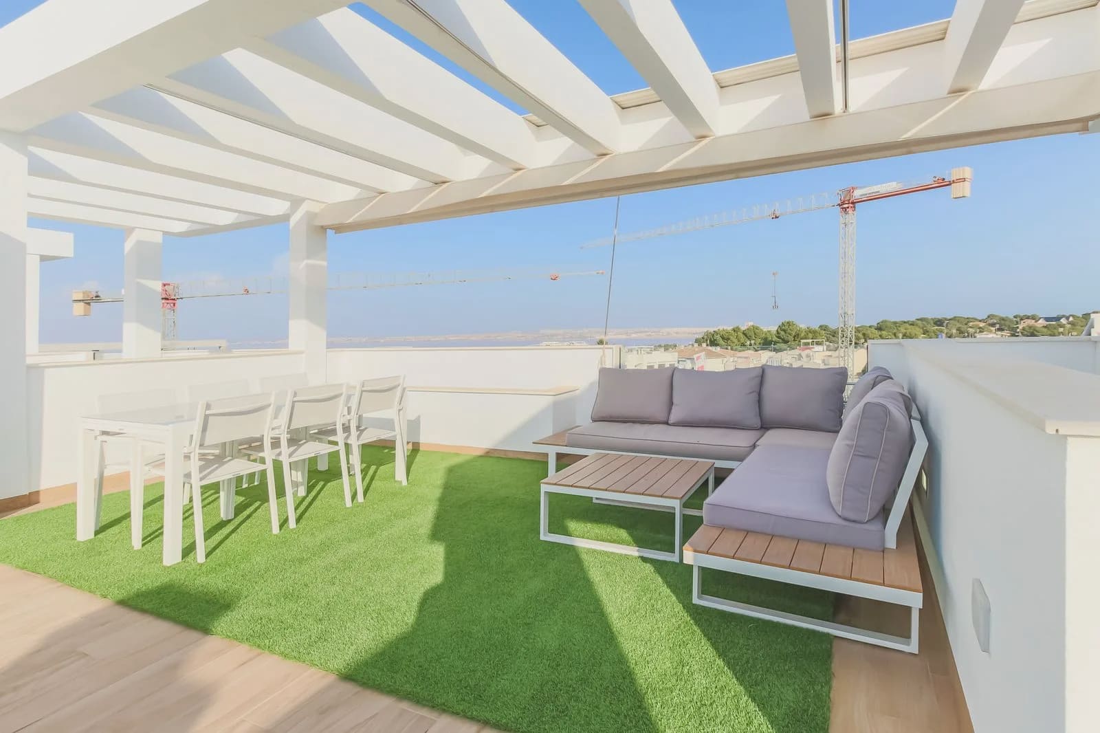 2 soveværelse Lejlighed til salg i Los Balcones med swimmingpool garage - € 369.000 (Ref: 9983721)