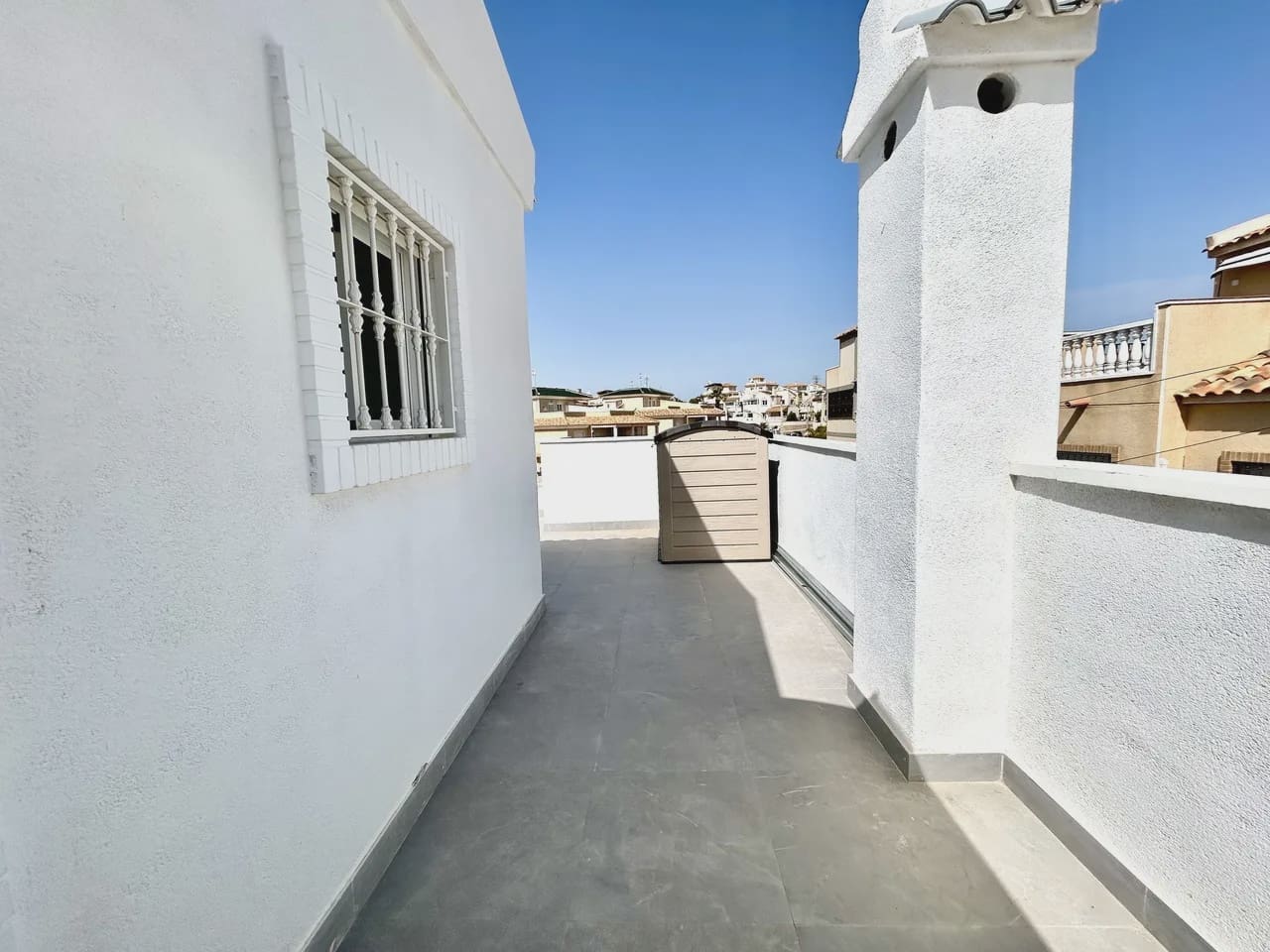 5 sovrum Villa till salu i Villamartin med pool garage - 459 000 € (Ref: 9983723)
