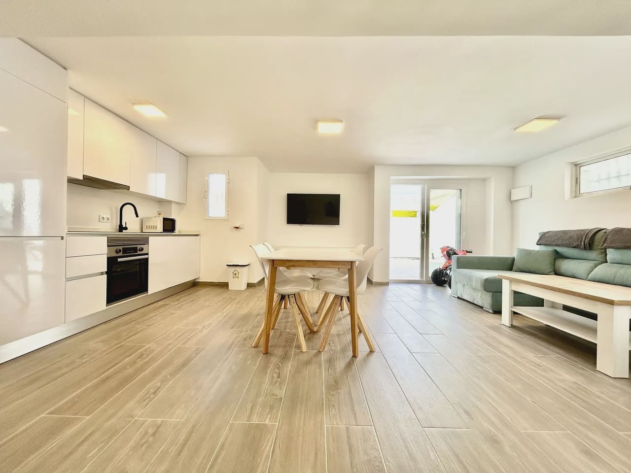 5 sovrum Villa till salu i Villamartin med pool garage - 459 000 € (Ref: 9983723)