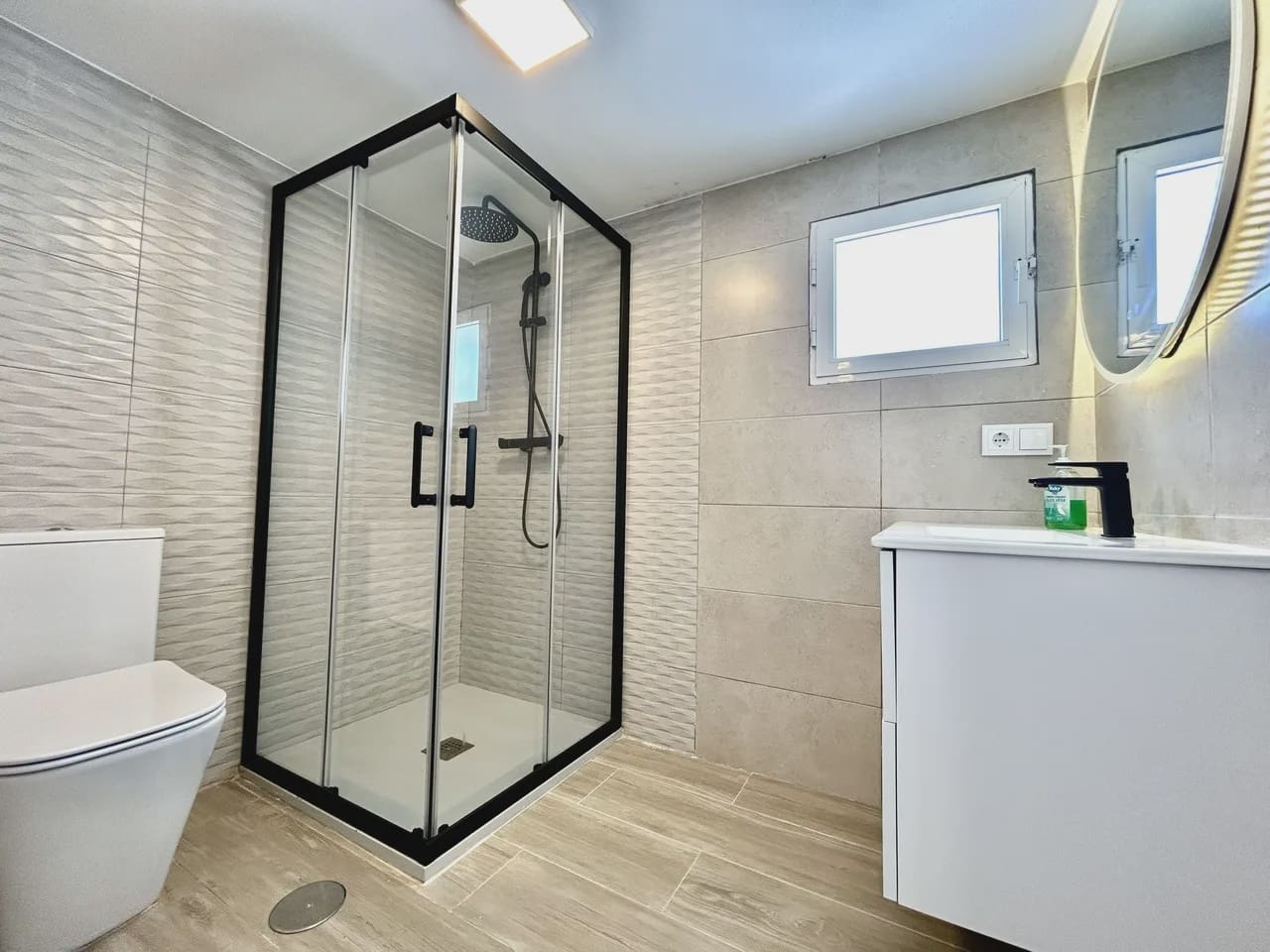 5 sovrum Villa till salu i Villamartin med pool garage - 459 000 € (Ref: 9983723)