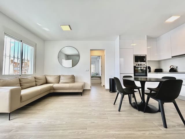 5 quarto Moradia para venda em Villamartin, Orihuela com piscina garagem - 459 000 € (Ref: 9983723)