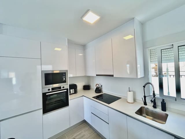 5 quarto Moradia para venda em Villamartin, Orihuela com piscina garagem - 459 000 € (Ref: 9983723)