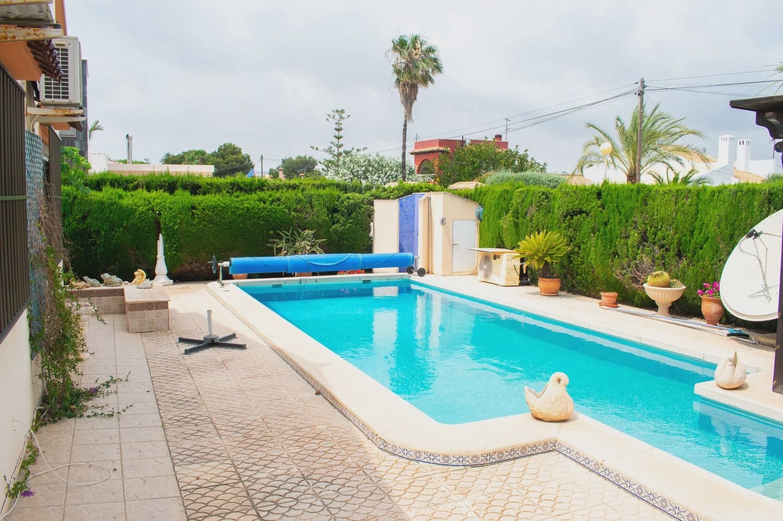 3 sypialnia Willa na sprzedaż w Orihuela Costa z basenem garażem - 790 000 € (Ref: 9983724)