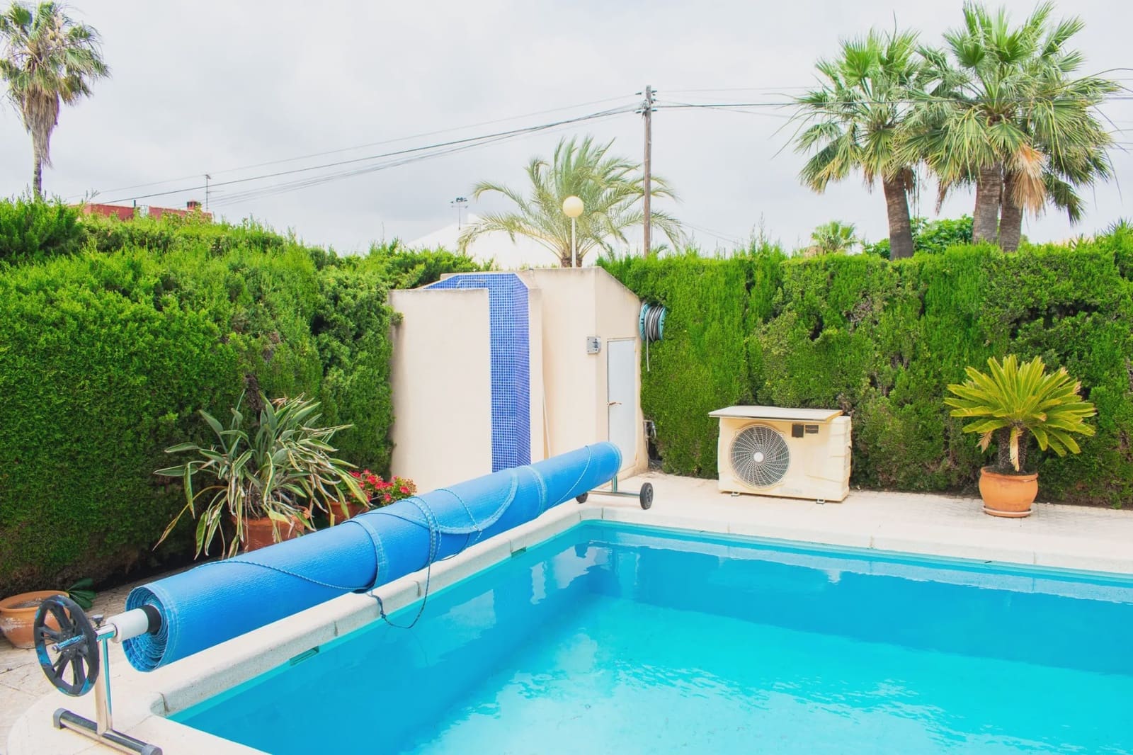 3 sypialnia Willa na sprzedaż w Orihuela Costa z basenem garażem - 790 000 € (Ref: 9983724)