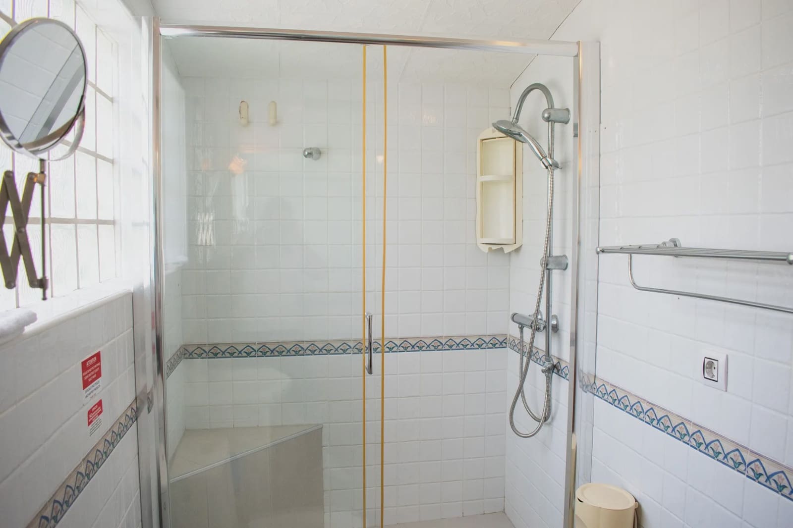 3 sypialnia Willa na sprzedaż w Orihuela Costa z basenem garażem - 790 000 € (Ref: 9983724)