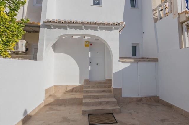 Casa de 3 habitaciones en Los Balcones en venta con piscina - 229.000 € (Ref: 9984053)