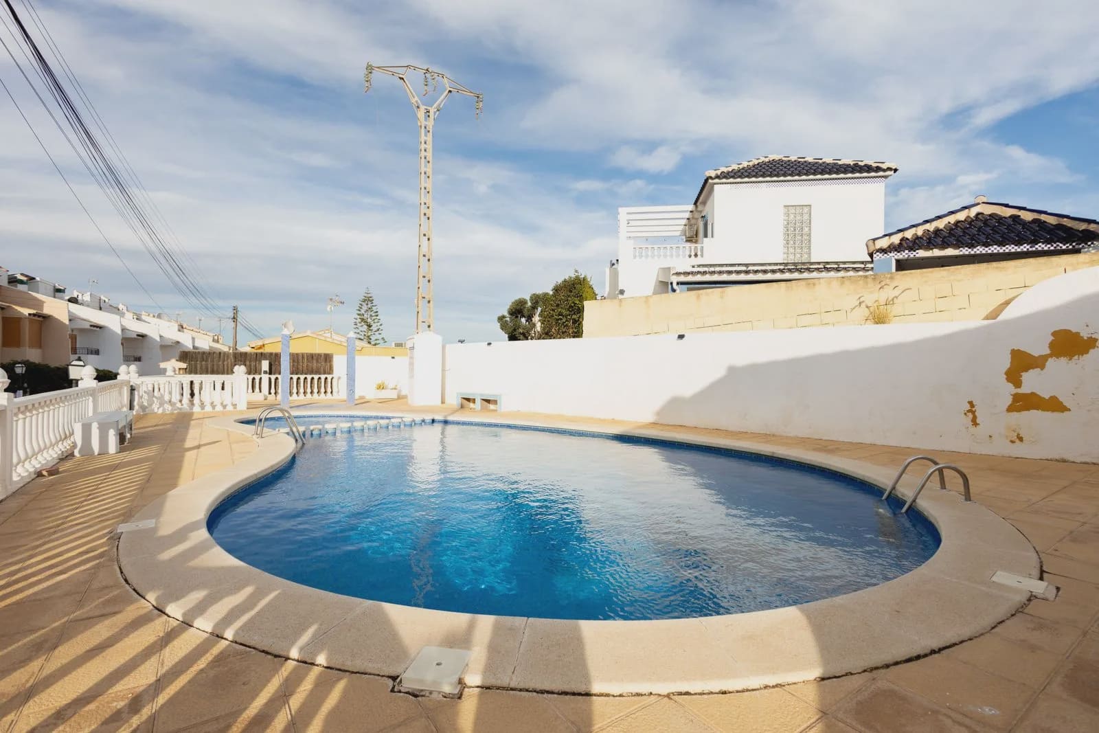 3 bedroom Townhouse for sale in Los Balcones with pool - € 229,000 (Ref: 9984053)