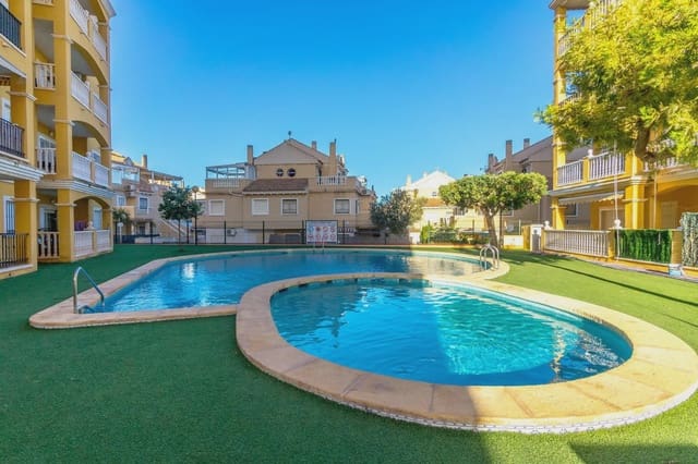 2 soveværelse Villa til salg i Torreblanca, Torrevieja med swimmingpool - € 199.000 (Ref: 9984054)