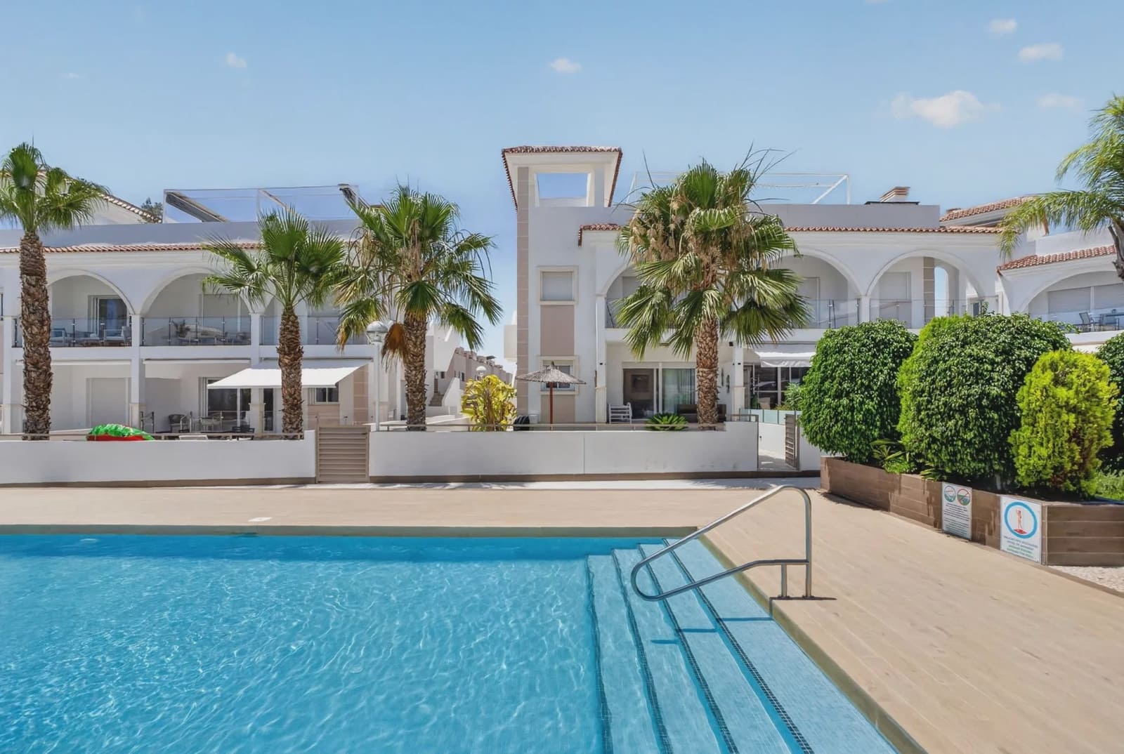 2 Zimmer Apartment zu verkaufen in Rojales mit Pool Garage - 329.900 € (Ref: 9984055)