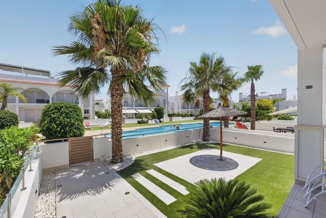 2 Zimmer Apartment zu verkaufen in Ciudad Quesada, Rojales mit Pool Garage - 329.900 € (Ref: 9984055)