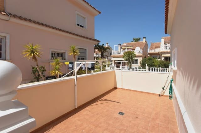 4 quarto Moradia para venda em Miramar - Torre del Moro, Torrevieja com piscina garagem - 549 000 € (Ref: 9984093)