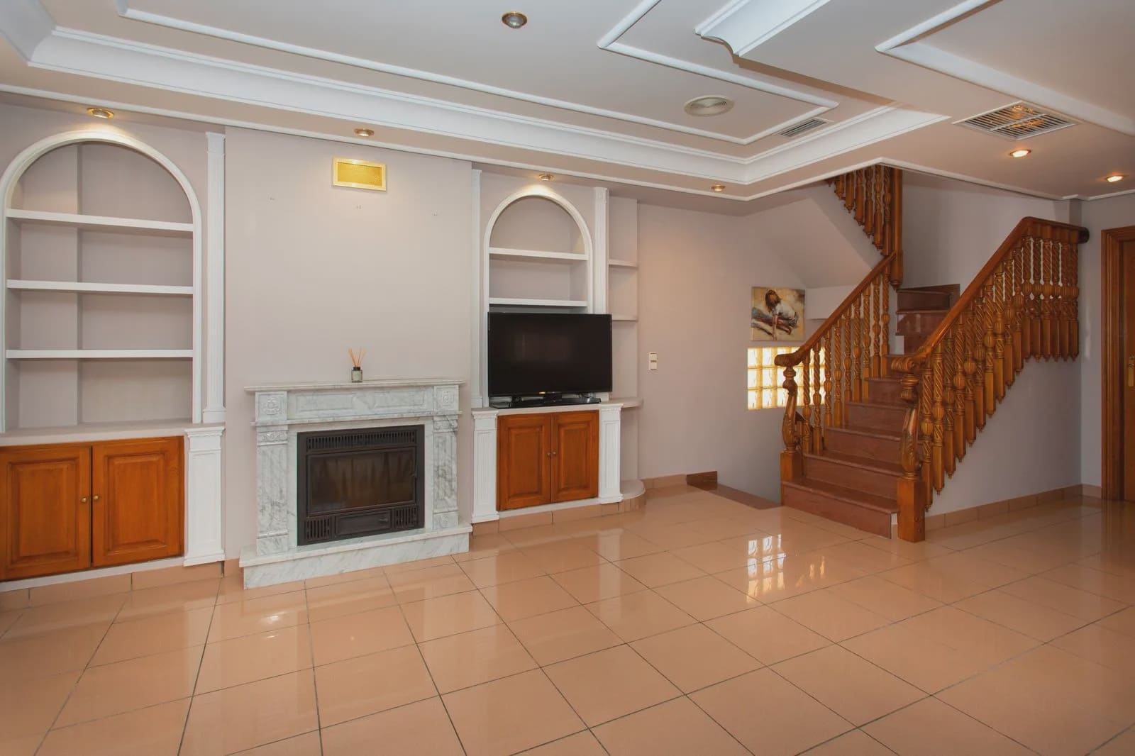 4 quarto Moradia para venda em Torrevieja com piscina garagem - 549 000 € (Ref: 9984093)