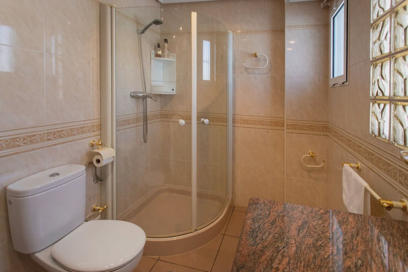 4 quarto Moradia para venda em Torrevieja com piscina garagem - 549 000 € (Ref: 9984093)