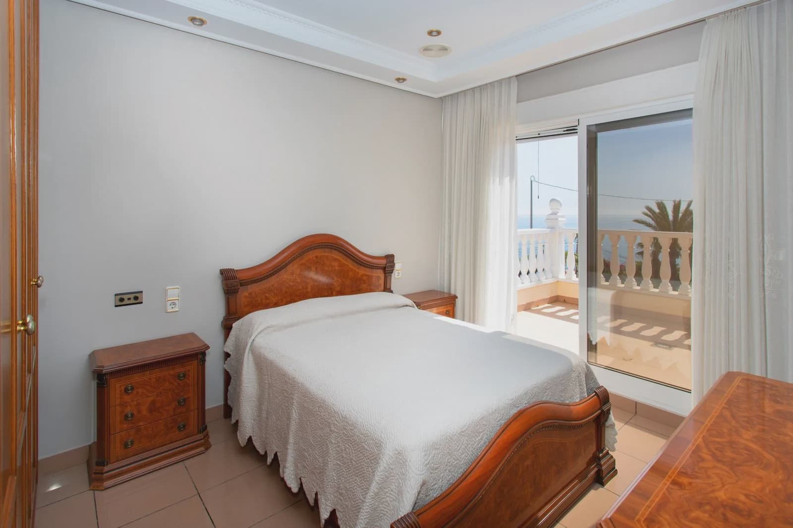 4 quarto Moradia para venda em Torrevieja com piscina garagem - 549 000 € (Ref: 9984093)