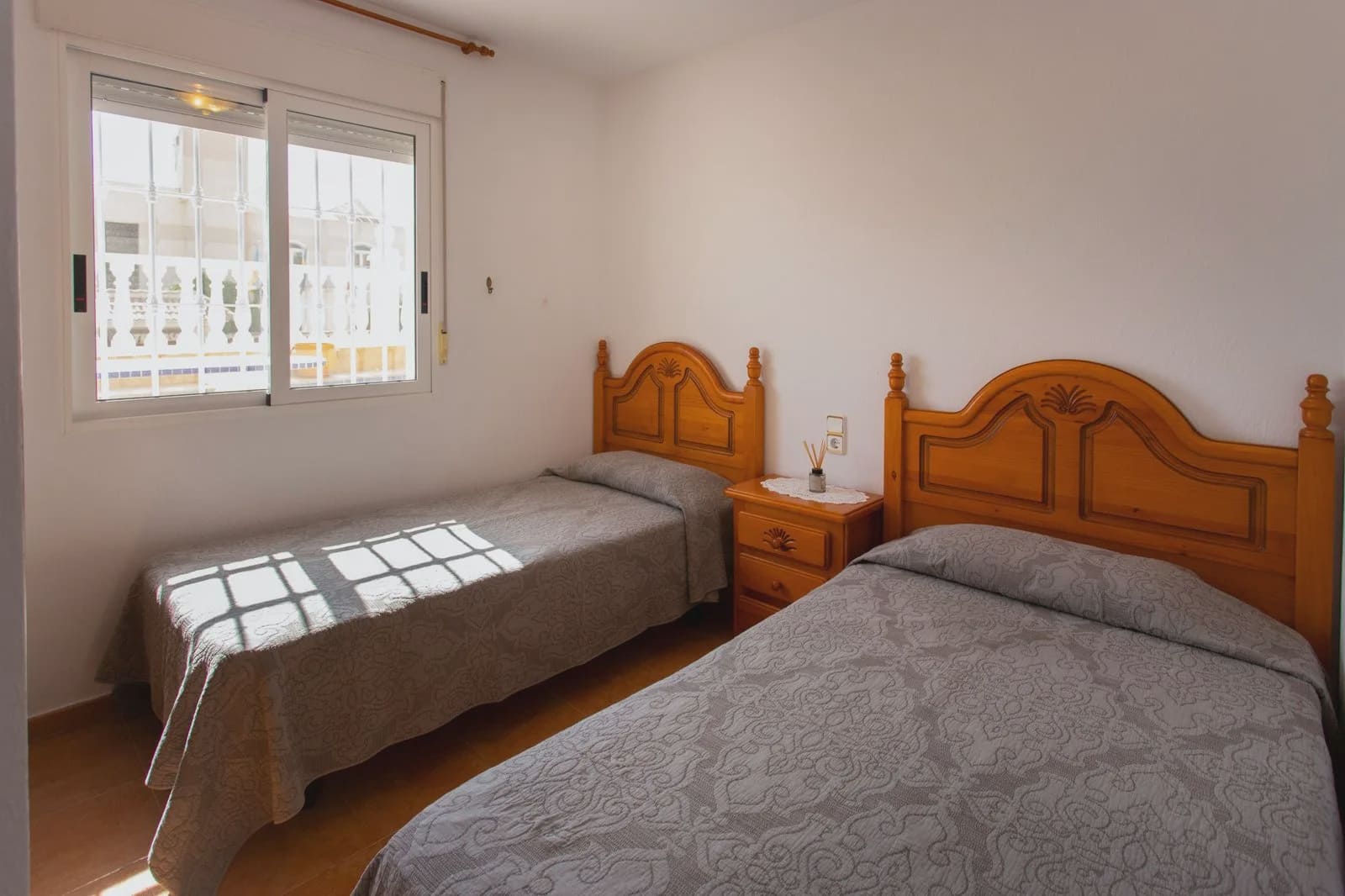 4 quarto Moradia para venda em Torrevieja com piscina garagem - 549 000 € (Ref: 9984093)