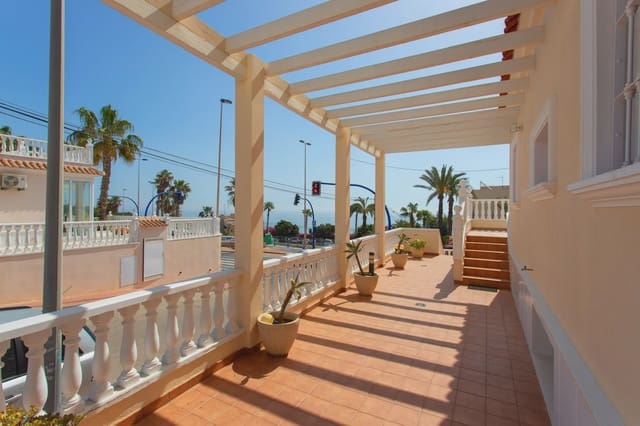 4 soveværelse Villa til salg i Miramar - Torre del Moro, Torrevieja med swimmingpool garage - € 549.000 (Ref: 9984093)