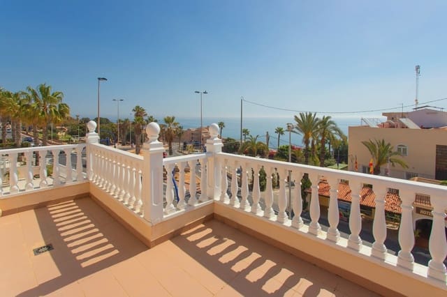 4 soverom Villa til salgs i Miramar - Torre del Moro, Torrevieja med svømmebasseng garasje - € 549 000 (Ref: 9984093)