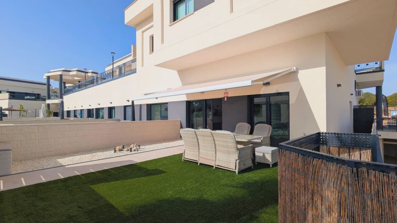 2 sovrum Lägenhet till salu i Lo Crispin med pool garage - 225 000 € (Ref: 9984183)