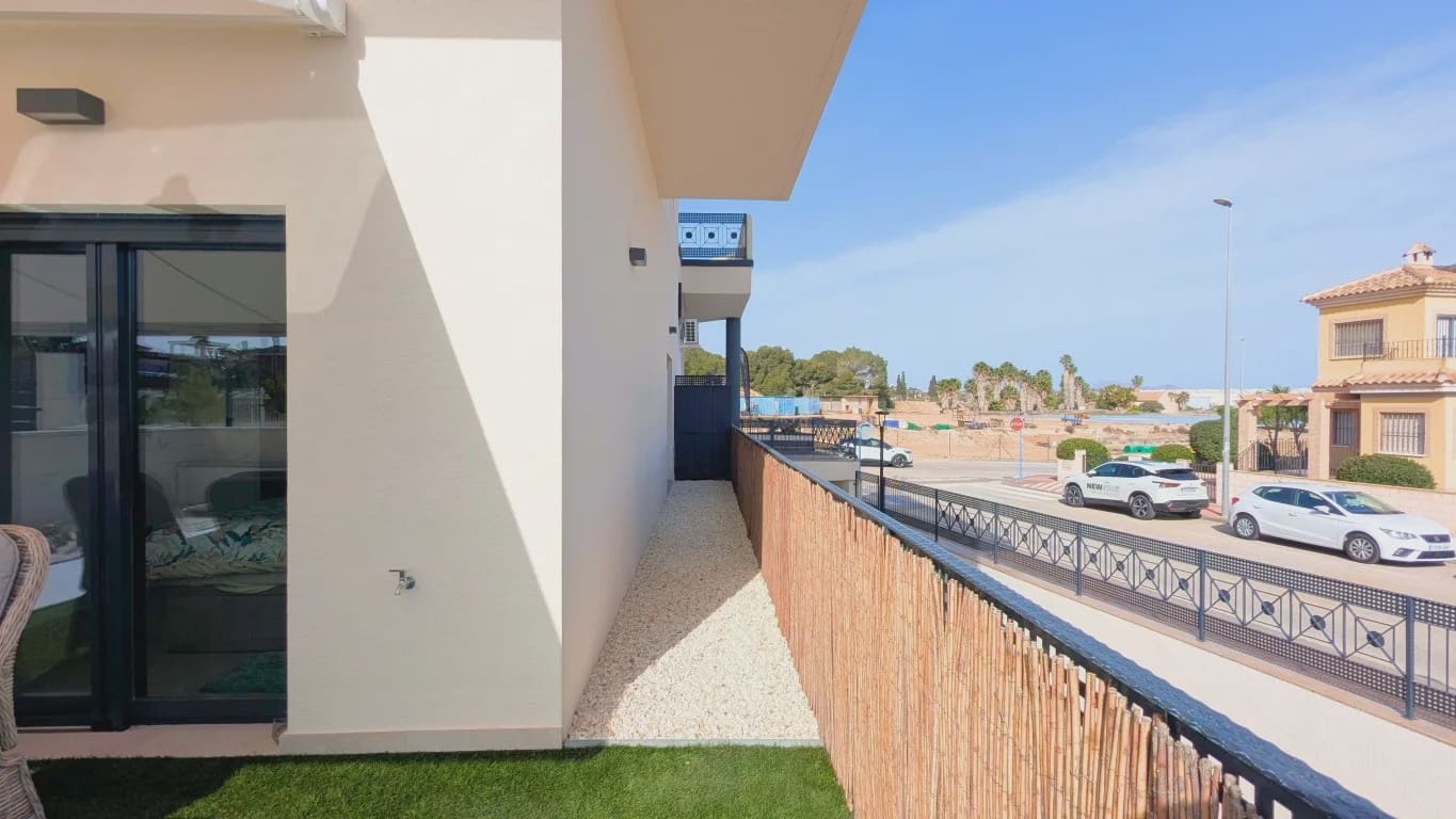 2 sovrum Lägenhet till salu i Lo Crispin med pool garage - 225 000 € (Ref: 9984183)