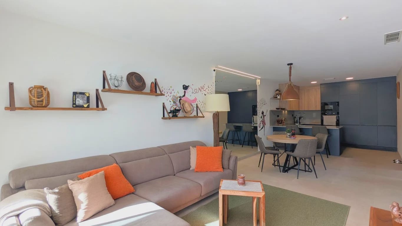 2 sovrum Lägenhet till salu i Lo Crispin med pool garage - 225 000 € (Ref: 9984183)
