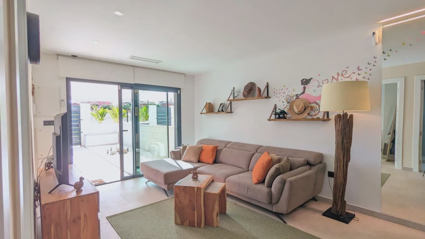 2 sovrum Lägenhet till salu i Lo Crispin med pool garage - 225 000 € (Ref: 9984183)