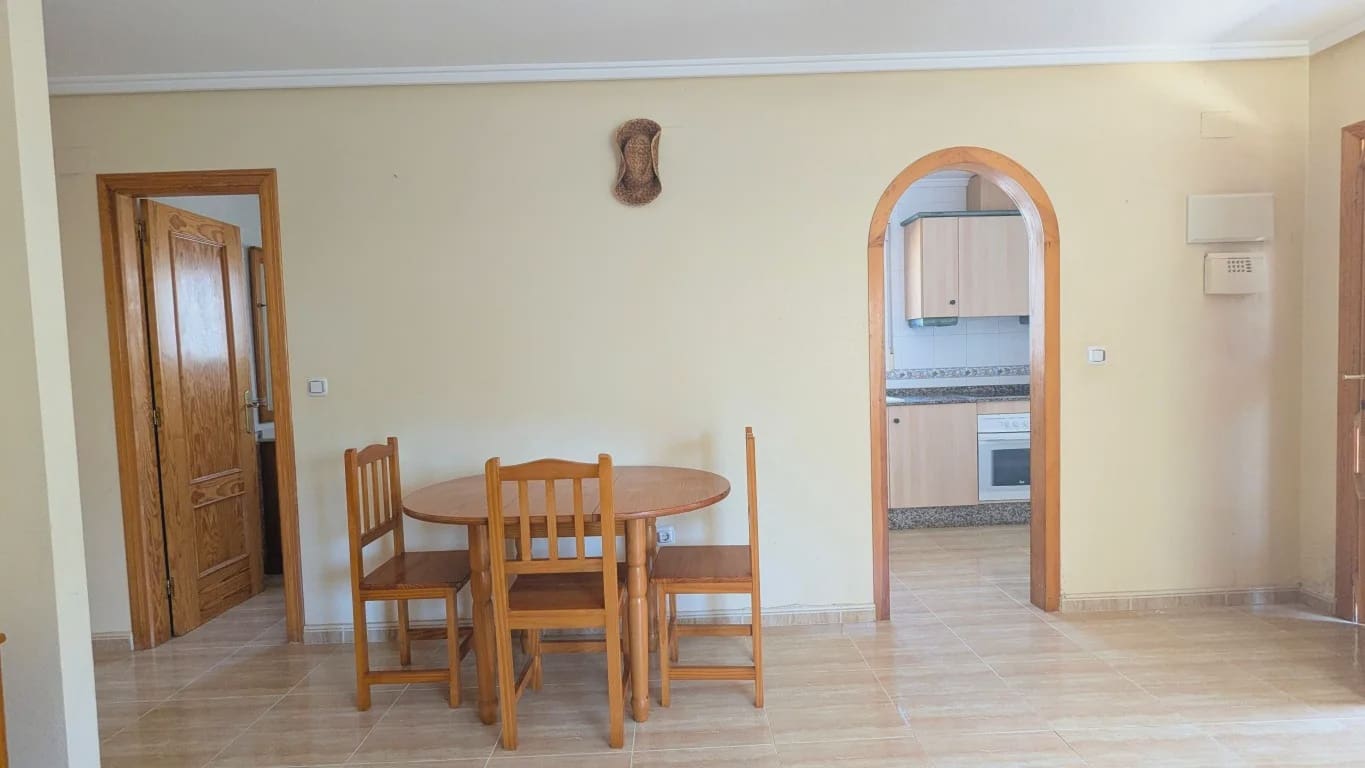 3 soveværelse Villa til salg i Lo Crispin med swimmingpool garage - € 225.000 (Ref: 9984184)