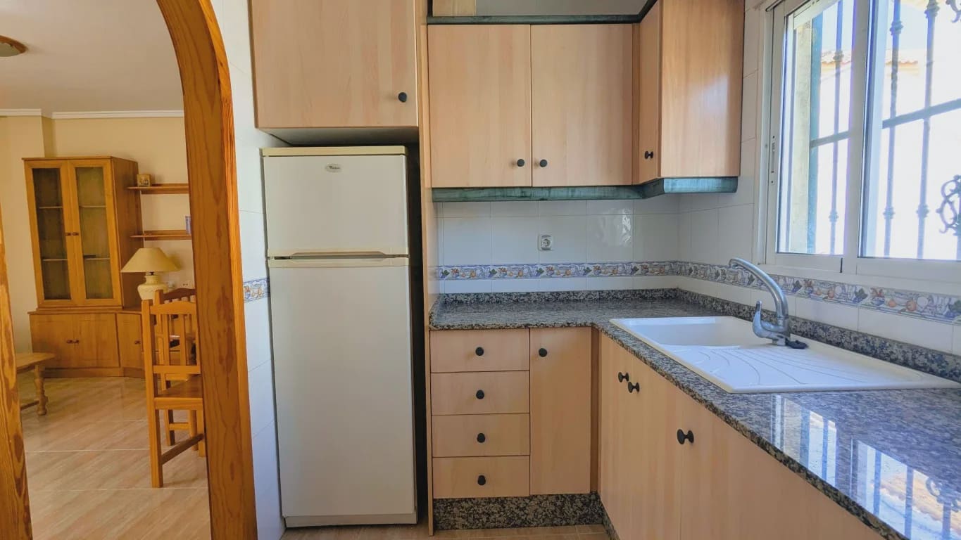 3 soveværelse Villa til salg i Lo Crispin med swimmingpool garage - € 225.000 (Ref: 9984184)