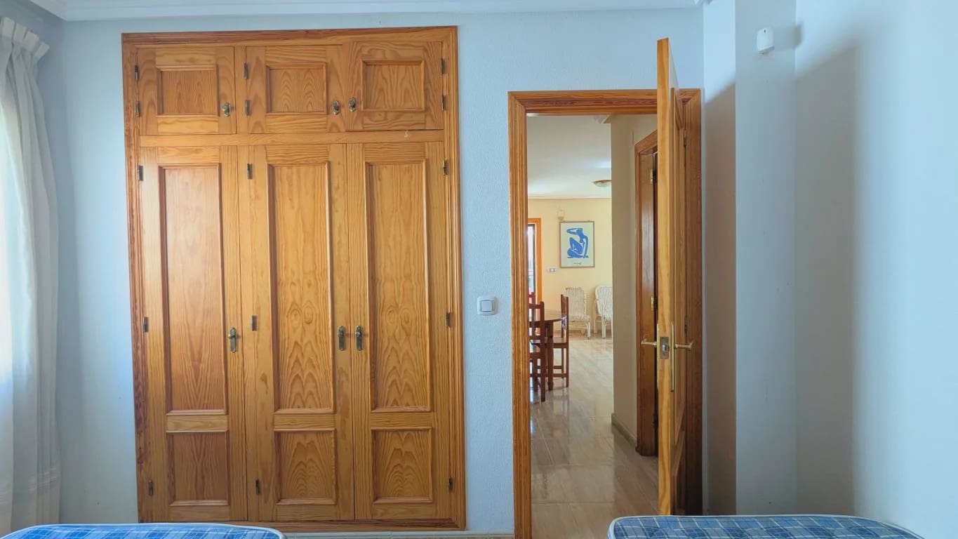 3 soveværelse Villa til salg i Lo Crispin med swimmingpool garage - € 225.000 (Ref: 9984184)