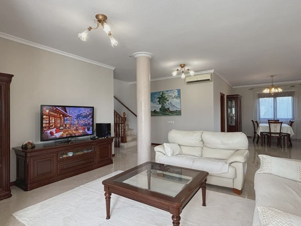 5 quarto Moradia para venda em Ciudad Quesada com piscina garagem - 630 000 € (Ref: 9984185)