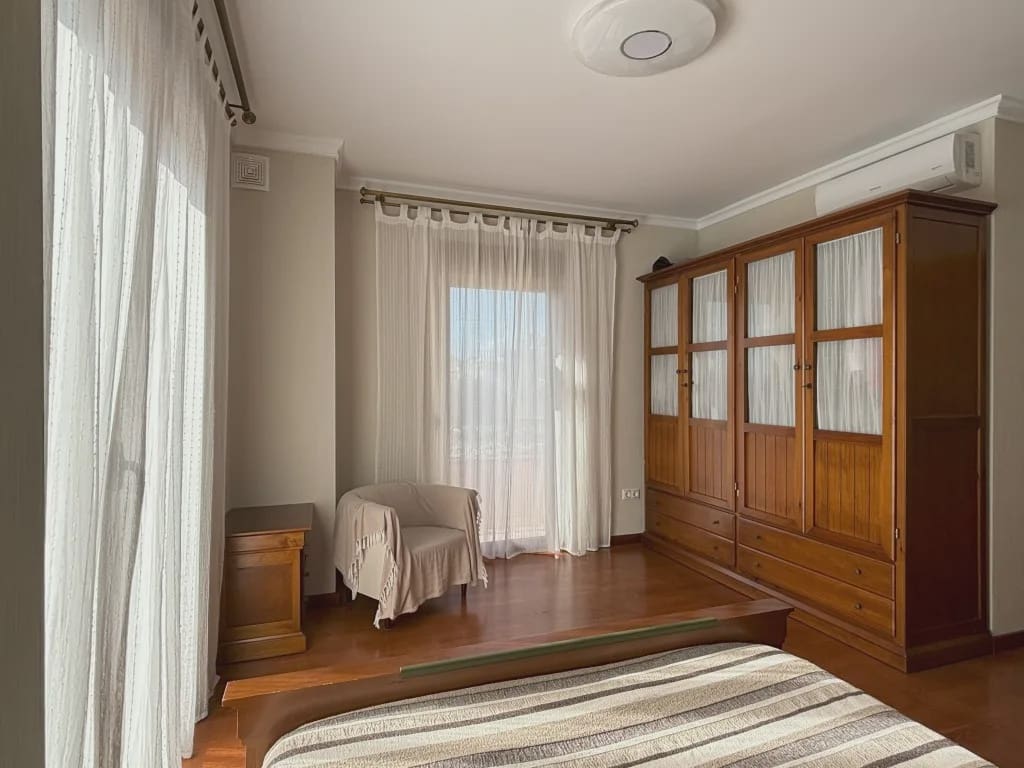 5 quarto Moradia para venda em Ciudad Quesada com piscina garagem - 630 000 € (Ref: 9984185)