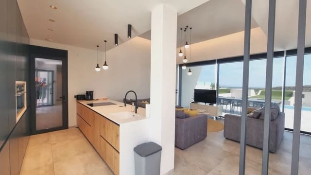 4 slaapkamer Villa te koop in Rojales met zwembad - € 660.000 (Ref: 9984187)