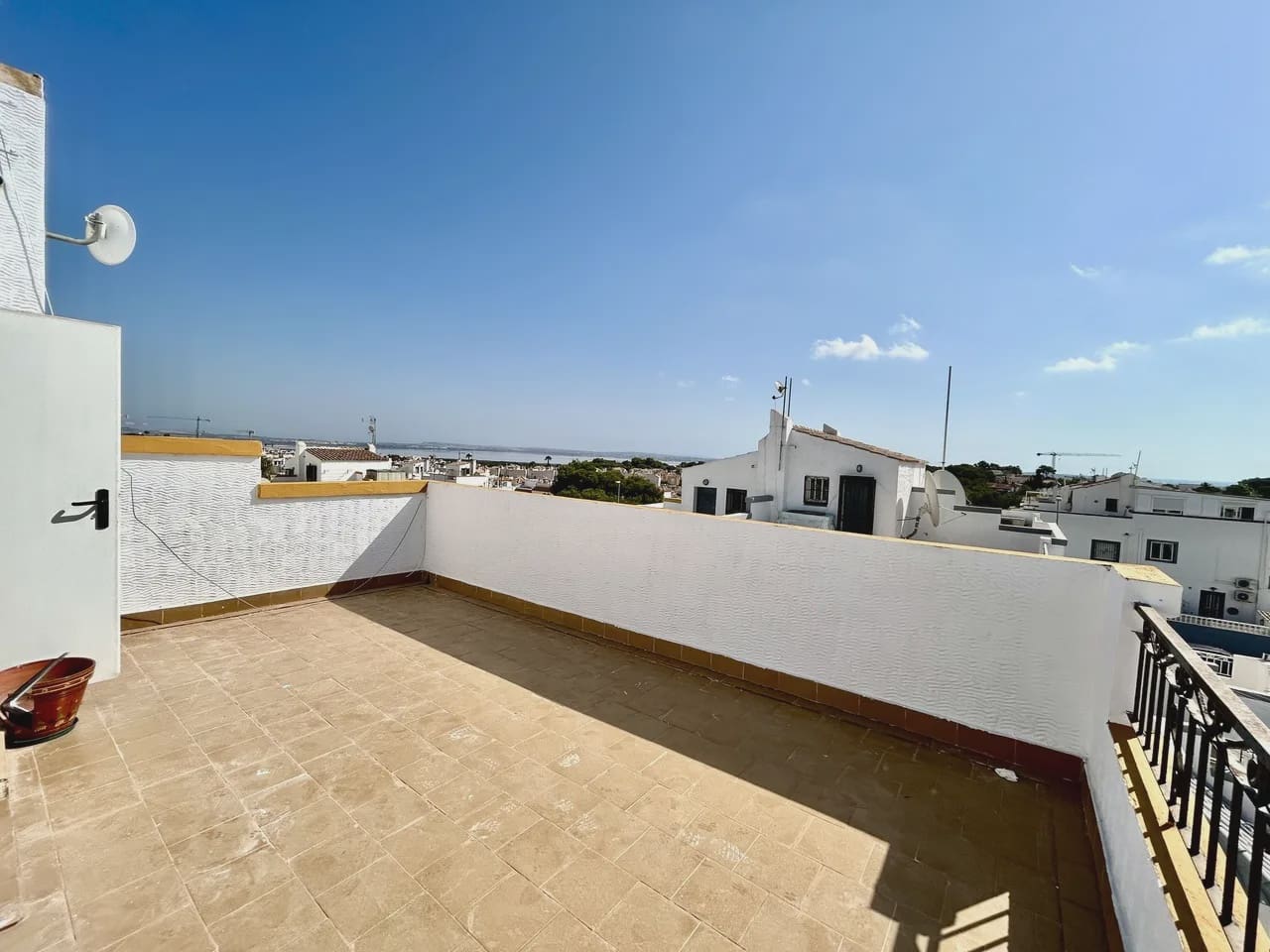 3 Zimmer Haus zu verkaufen in Los Altos mit Pool Garage - 209.000 € (Ref: 9987144)