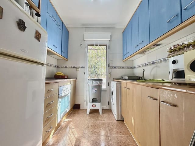 3 Zimmer Haus zu verkaufen in Los Altos mit Pool Garage - 209.000 € (Ref: 9987144)