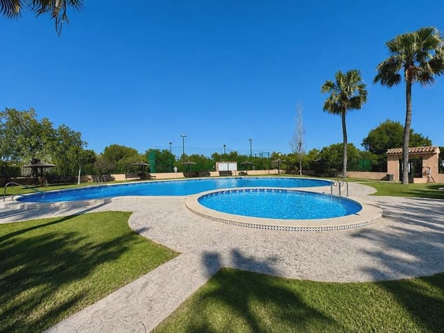 3 Zimmer Haus zu verkaufen in Los Altos mit Pool Garage - 209.000 € (Ref: 9987144)