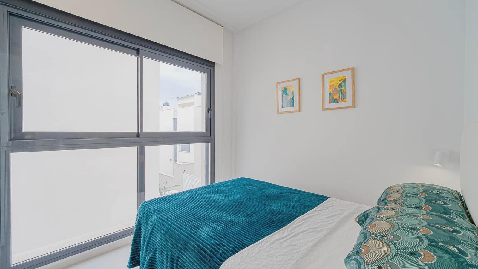 4 sypialnia Willa na sprzedaż w Orihuela Costa z basenem garażem - 650 000 € (Ref: 9994462)