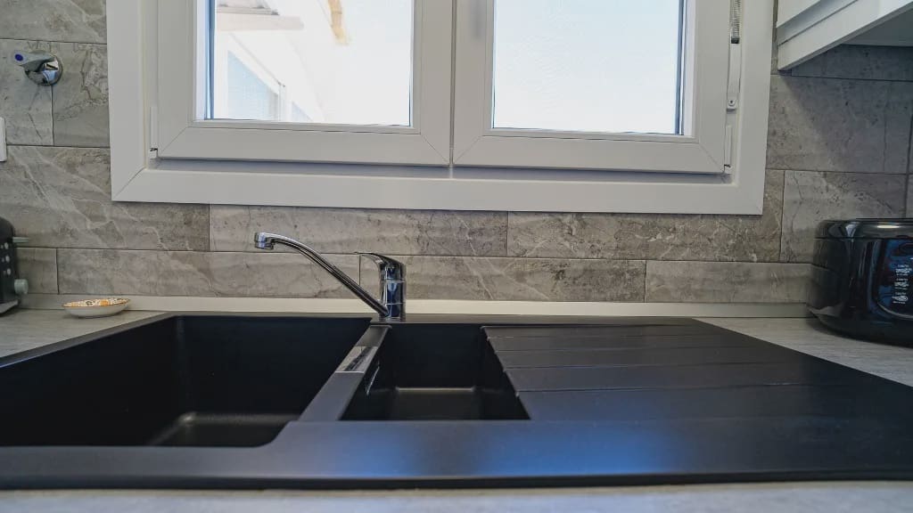 2 Zimmer Villa zu verkaufen in Orihuela Costa mit Pool Garage - 245.000 € (Ref: 9994463)