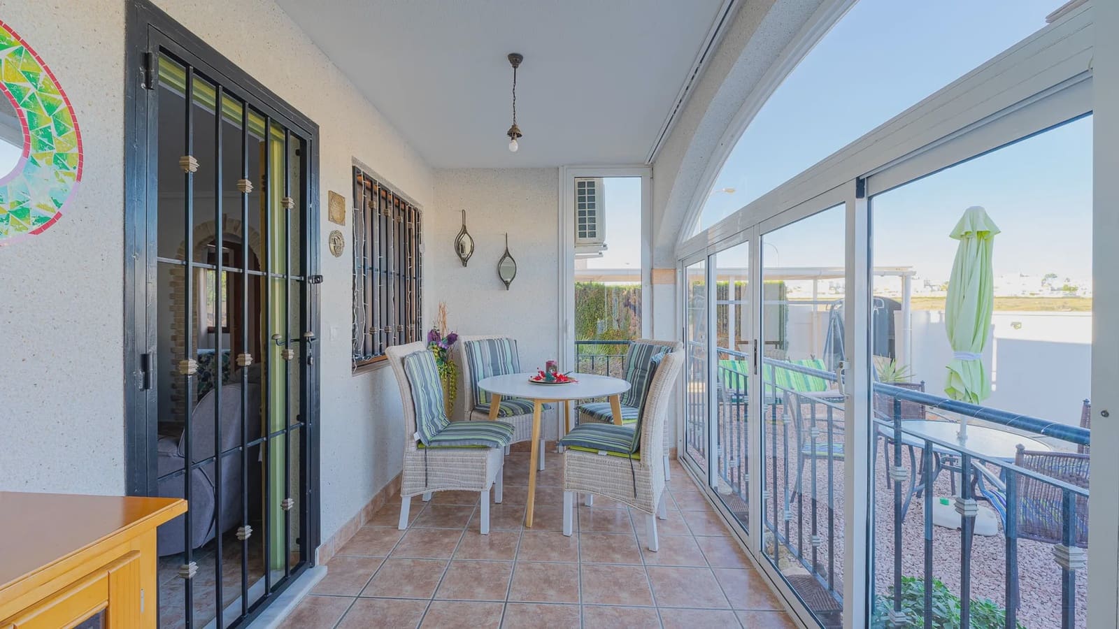 3 Zimmer Haus zu verkaufen in Playa Flamenca mit Pool Garage - 259.000 € (Ref: 9994464)