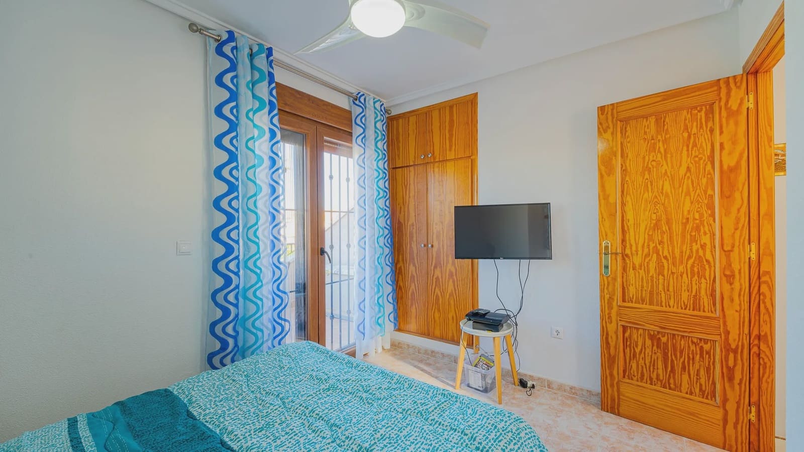 3 Zimmer Haus zu verkaufen in Playa Flamenca mit Pool Garage - 259.000 € (Ref: 9994464)