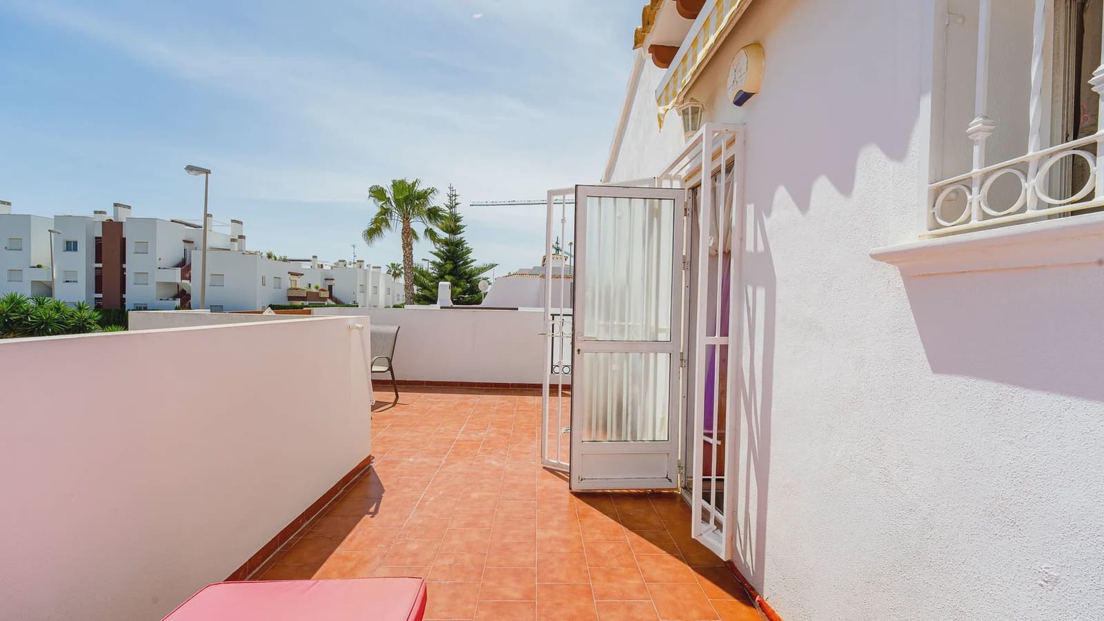 3 camera da letto Casa in vendita in Torrevieja con piscina garage - 265.000 € (Rif: 9994467)